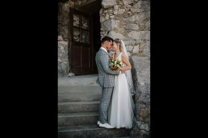 Wedding trieste miramare castle international couple
