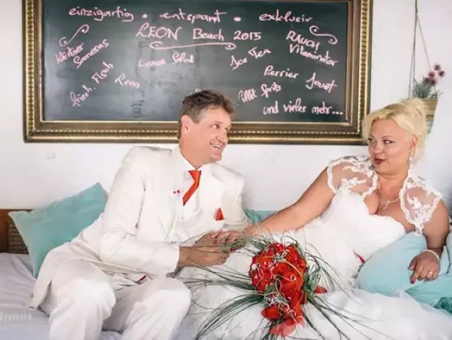 Wedding venice grand canal gondola